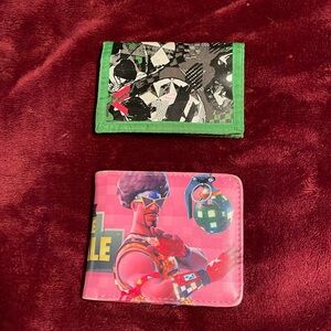 Wallet boys bundle of 2- 1 Fortnite battle royale wallet & 1 marked W.